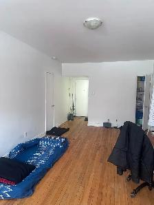 2 Bedrooms 1 Bathroom - Apartment - Photo 9