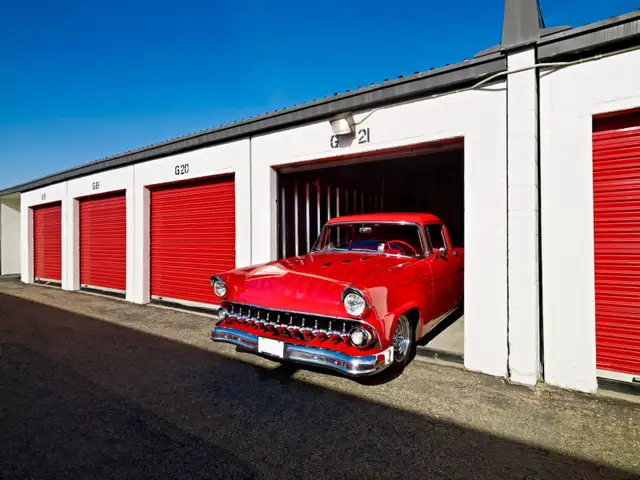 Secure Self Storage in North Edmonton | Heated & Drive-Up Units