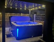 VEGA HOT TUB FOR SALE
