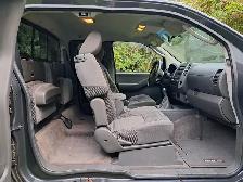 2011Nissan Frontier 4X2 Well Maintained 116K - Photo 5