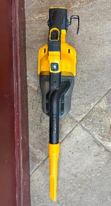 Dewalt DCV501H HEPA Construction Hand Vacuum - Photo 3