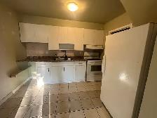ELLIOT LAKE: 2 Bedroom unit close to downtown w/ yard & parking