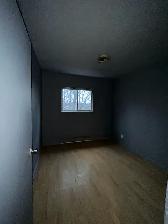 ELLIOT LAKE: 2 Bedroom unit close to downtown w/ yard & parking - Photo 6