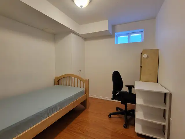 Room for Rent / North York