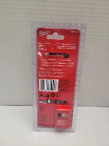 Milwaukee 2225-20 Voltage Detector w/thermometer NEW - Photo 2