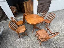 Free delivery used Wooden Dining Table with 6 Chairs - Photo 7