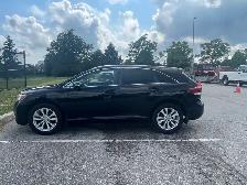 Toyota Venza 2013, 2,7,  FWD - Photo 2