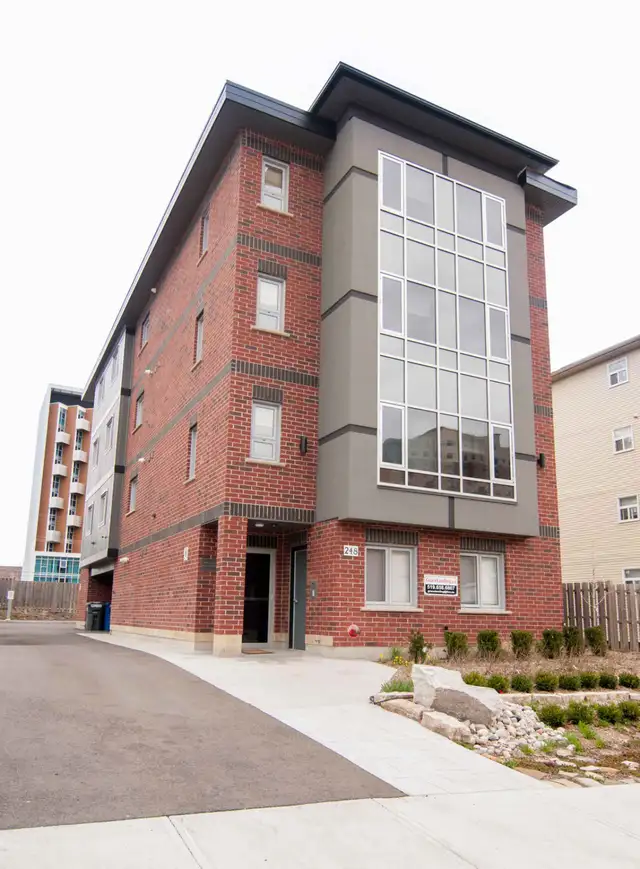 2-Bedroom Apartment, 5 minute walk to UW/Laurier for Sept. 2026.