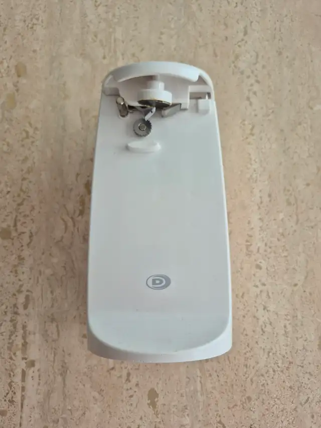 Ouvre-Boîte Électrique