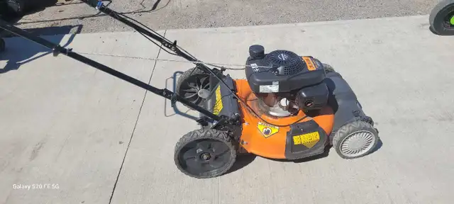 Colombia with honda motor self propelled