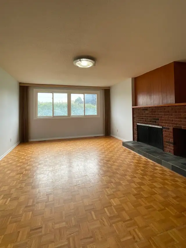 Bungalow for family on Sep.1