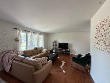 3Bed 2.5Bath Plus Den House For Rent In Betsworth/Westdale