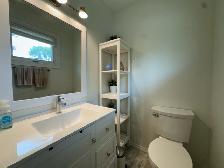3Bed 2.5Bath Plus Den House For Rent In Betsworth/Westdale - Photo 15