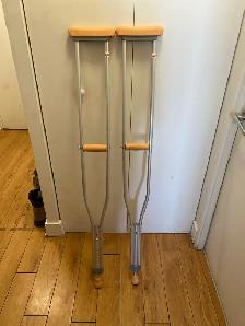 Yu Medical Crutches