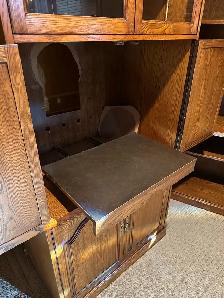 Free Entertainment Unit - Photo 4