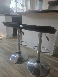 3 Bar stools for sale