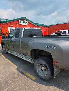 2007 chevy duramax 6.6 diesel 4x4 - dually - Photo 3