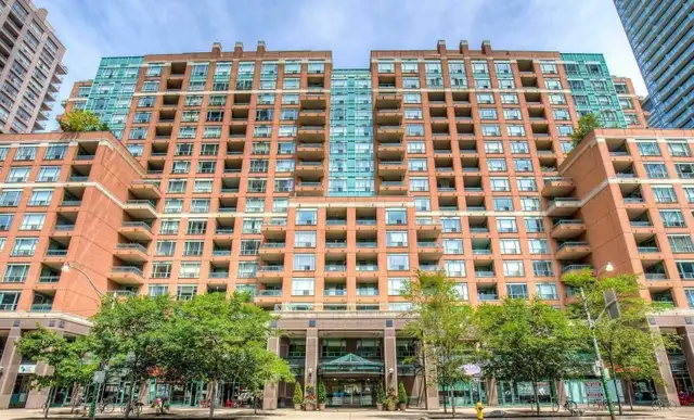 Downtown Toronto (Bay and Wellesley) 1BR for rent