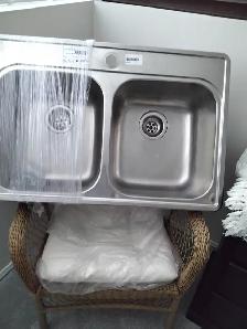BRAND NEW STAINLESS STEEL DOUBLE SINK - Photo 2