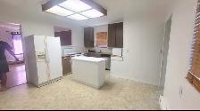 4 Bedroom house for rent near Okanagan College - Photo 2