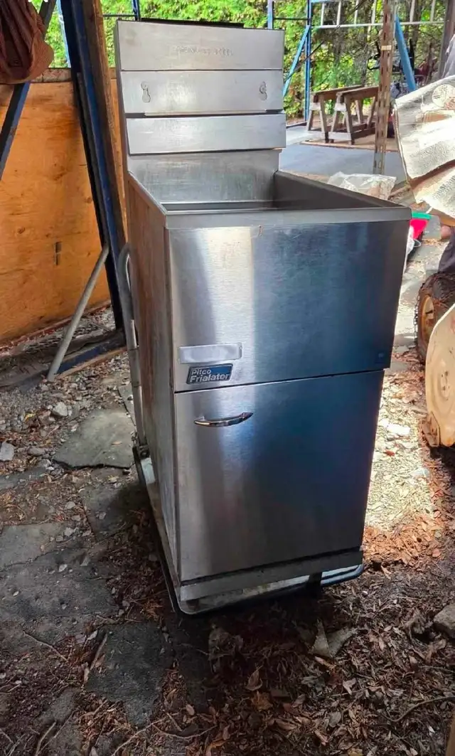 Industrial natural gas deep frier- Pitco Frilator