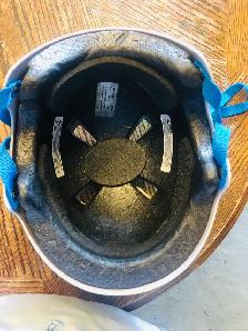 kids Bicycle Helmet for sale only used 1 summer… - Photo 5