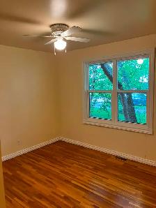 3Bed/1Bath-MainFloor-BonnieDoonArea-Internet/Utilities Included - Photo 8