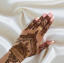 Henna Artist - Photo 8