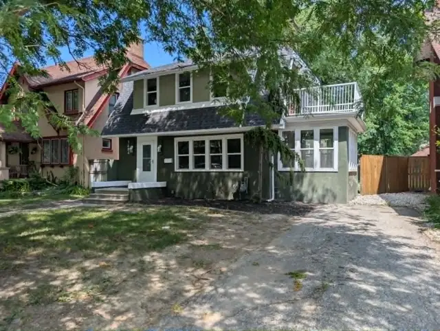 1484 Victoria Avenue Windsor, ON