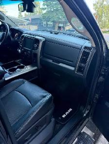 2014 Dodge Ram 1500 Crew Cab Sport - Photo 4