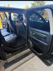 2014 Dodge Ram 1500 Crew Cab Sport - Photo 5