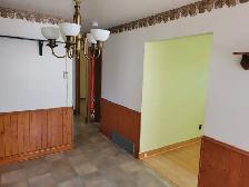 3 Bedroom Brick Bungalow - Photo 12