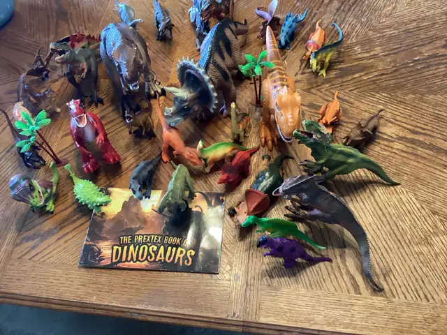 kids huge Dinosaurs Collections for sale $40 ..