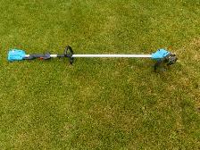 Makita Cordless Line / String Trimmer DUR182L 18V – TOOL ONLY