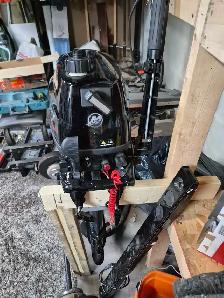 boat motor - Photo 5