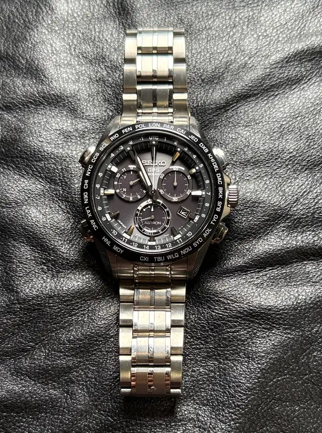 Seiko Astron GPS Solar Titanium Ceramic bezel men’s wa