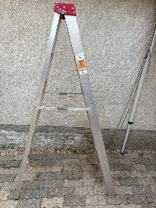 6’ Aluminum ladder