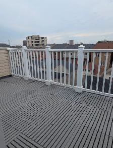 Female 3rd Flr Large Room with Balcony Parking @York University - Photo 7
