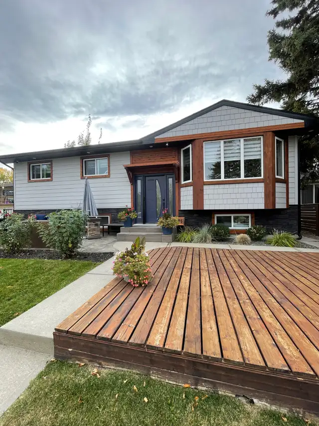 LOWER LEVEL 1 BEDROOM IN SOUTHWOOD AVAILABLE TODAY!