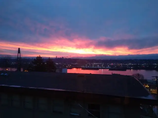 Spacious, Bright, Large One Bedroom with a View!