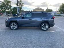 106,000 KMS 2019 TOYOTA RAV4 LIMITED BY OWNER, NO GST - Photo 8