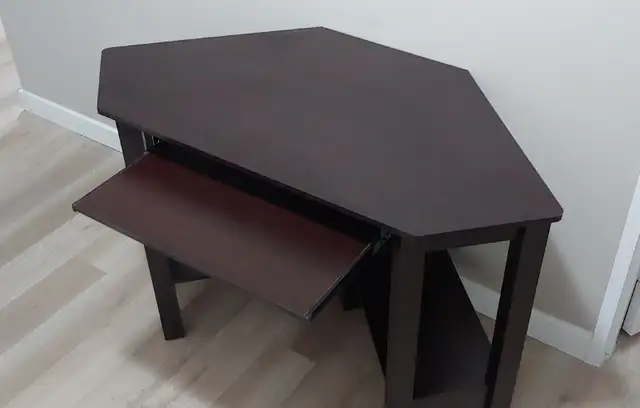 Computer Desk