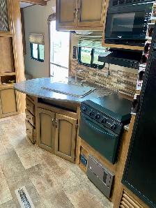 2016 CrossRoads Zinger ZT26DT trailer - Photo 3