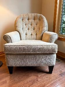 Comfy Chair - Photo 8