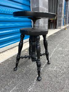 Antique Swiveling Piano Stool - Photo 3