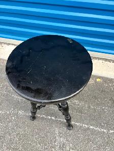 Antique Swiveling Piano Stool - Photo 6