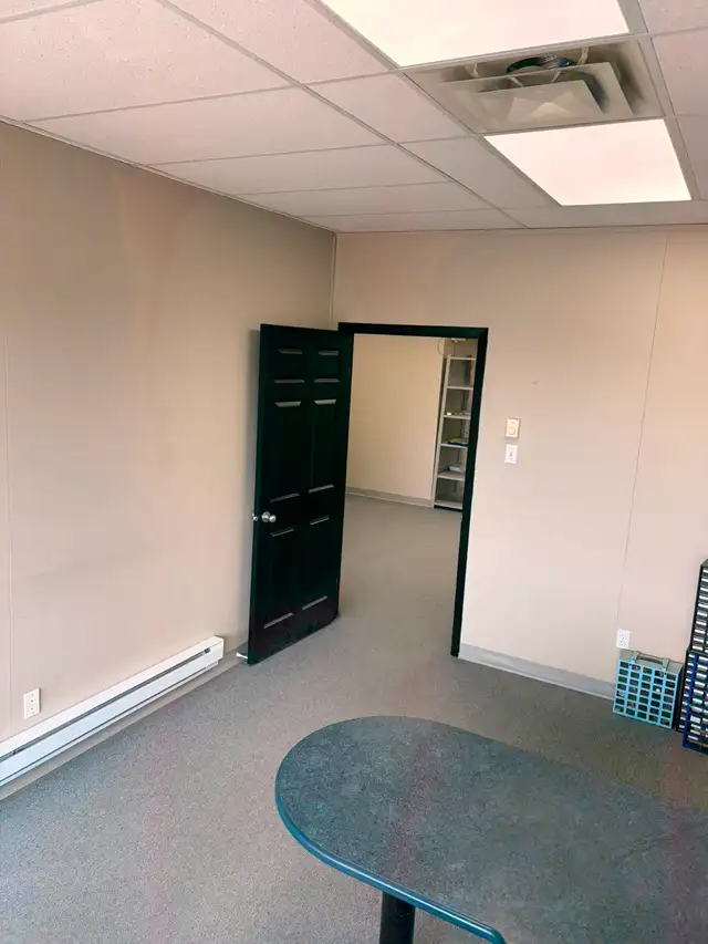 Commercial Space Available for Sublease – Mezzanine Floor