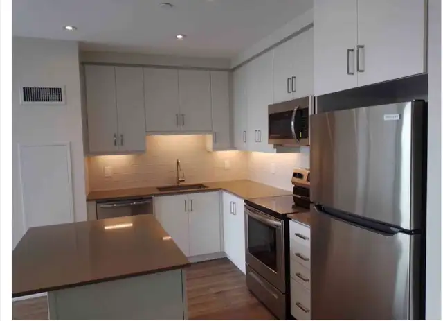 15 Lynch St. 2 Beds 2 Baths Condo For Rent