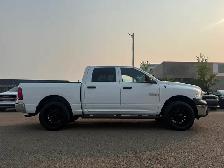 2016 Ram 1500 V6 - 195K - Crew Cab - CLEAN CAR FAX - Photo 6