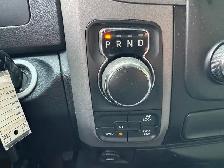 2016 Ram 1500 V6 - 195K - Crew Cab - CLEAN CAR FAX - Photo 10